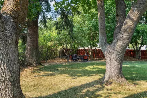 Exterior - 10401 E Springfield Ave, Spokane, WA 99206 photo 8 of 13