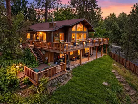 3310 W Hartson Ave, Spokane, WA 99224