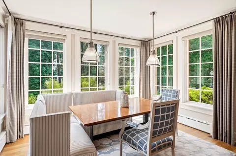 Dining - 615 E 16th Ave, Spokane, WA 99203 photo 2 of 2