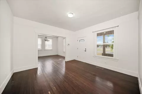 Living - 3908 E 4th Ave, Spokane, WA 99202 photo 2 of 3