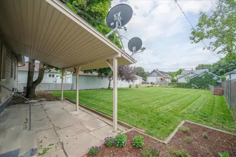 Exterior - 3908 E 4th Ave, Spokane, WA 99202 photo 5 of 6