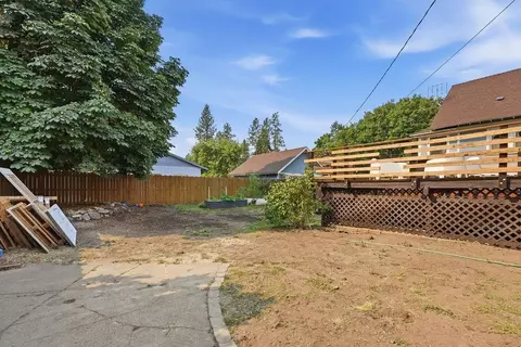Exterior - 24 E 14th Ave, Spokane, WA 99203 photo 11 of 11