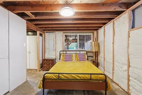 Bedroom - 24 E 14th Ave, Spokane, WA 99203 photo 5 of 5