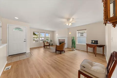 Living - 13716 E 15th Ln, Spokane Valley, WA 99216 photo 1 of 5