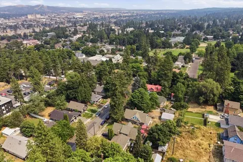 View/Area - 953 E 9th Ave, Spokane, WA 99202 photo 5 of 5