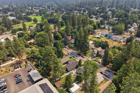View/Area - 953 E 9th Ave, Spokane, WA 99202 photo 3 of 5