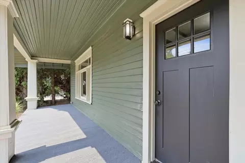 Exterior - 953 E 9th Ave, Spokane, WA 99202 photo 4 of 9
