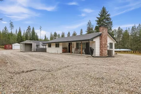 1061 Roberts Rd, Newport, WA 99156