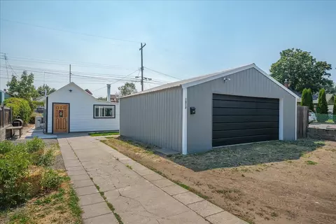 1914 E Heroy Ave, Spokane, WA 99207