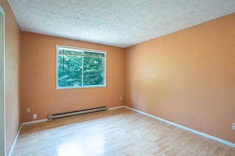 Bedroom - 3003 E 15th Ave, Spokane, WA 99223 photo 2 of 4