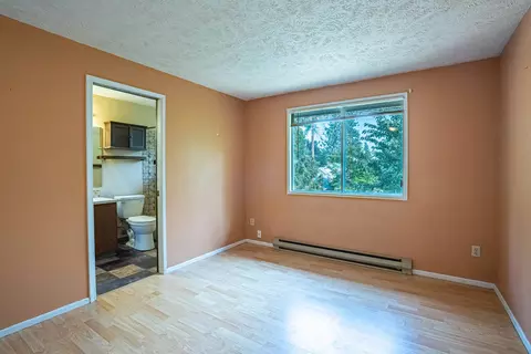 Bedroom - 3003 E 15th Ave, Spokane, WA 99223 photo 3 of 4