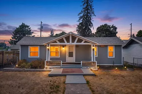 4707 N Lincoln St, Spokane, WA 99205