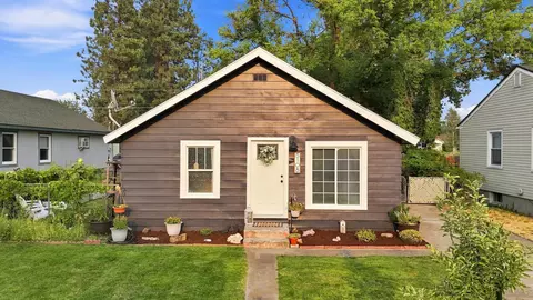 5108 N Maple St, Spokane, WA 99205
