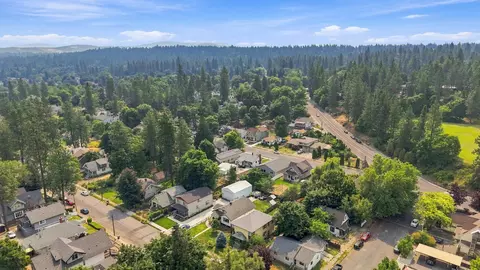View/Area - 712 E 9th Ave, Spokane, WA 99202 photo 3 of 8