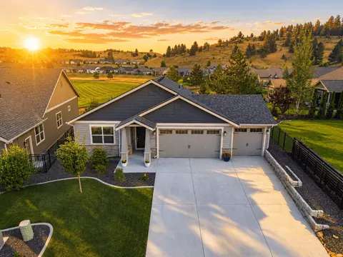21491 E Valley Vista Dr, Liberty Lake, WA 99019