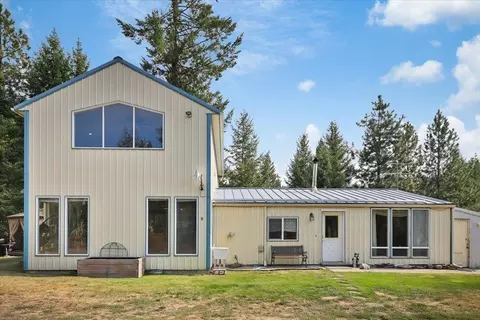Exterior - 17312 E Scribner Rd, Spokane, WA 99217 photo 2 of 9
