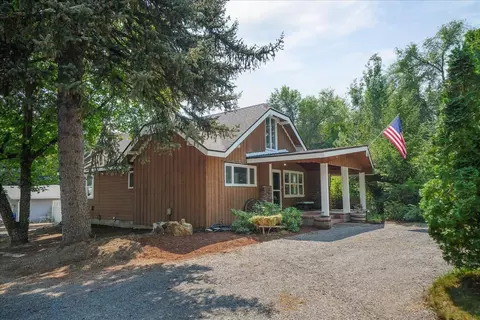 9522 N Wall St, Spokane, WA 99218