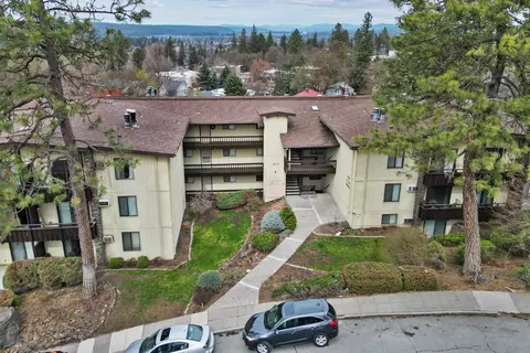 844 W Cliff Dr #103, Spokane, WA 99204