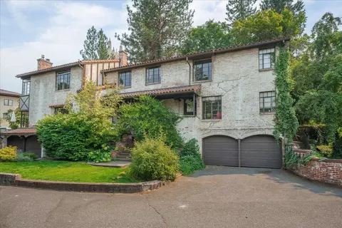 1107 S Grand Blvd UNIT D, Spokane, WA 99202