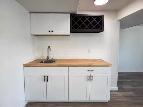 Kitchen - 10611 E Baldwin Ave, Spokane Valley, WA 99206 photo 5 of 5