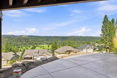 Exterior - 1201 E Fireside Ln, Spokane, WA 99208 photo 7 of 7