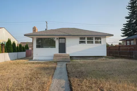 Exterior - 1516 E Dalke Ave, Spokane, WA 99208 photo 13 of 16
