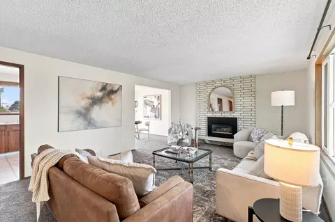 Living - 211 E Astor Dr, Spokane, WA 99208 photo 1 of 5