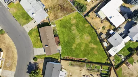View/Area - 211 E Astor Dr, Spokane, WA 99208 photo 1 of 7