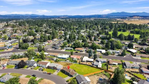 View/Area - 211 E Astor Dr, Spokane, WA 99208 photo 7 of 7