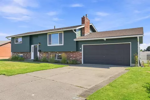 Exterior - 211 E Astor Dr, Spokane, WA 99208 photo 14 of 14