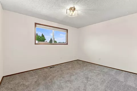 Bedroom - 211 E Astor Dr, Spokane, WA 99208 photo 1 of 5