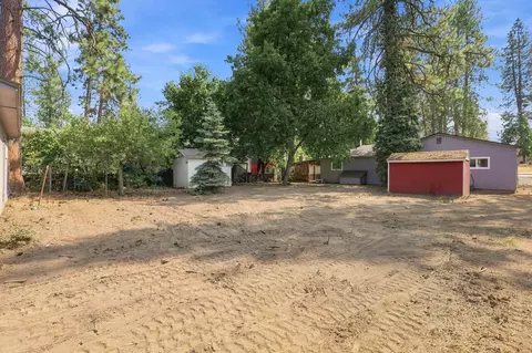 Exterior - 10515 E 10th Ave, Spokane Valley, WA 99206 photo 4 of 11