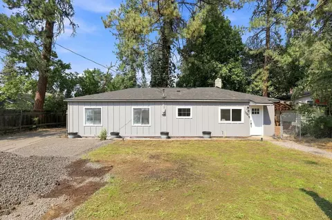 Exterior - 10515 E 10th Ave, Spokane Valley, WA 99206 photo 9 of 11