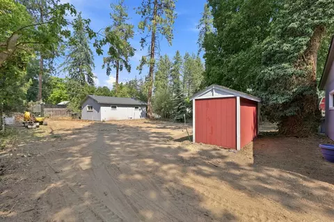 Exterior - 10515 E 10th Ave, Spokane Valley, WA 99206 photo 5 of 11
