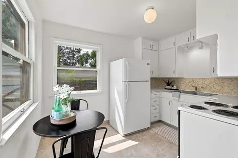 Kitchen - 524 E Joseph Ave, Spokane, WA 99208 photo 1 of 3