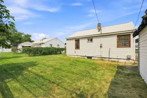 Exterior - 524 E Joseph Ave, Spokane, WA 99208 photo 2 of 3