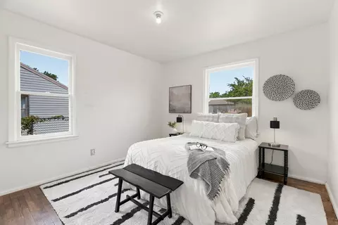 Bedroom - 524 E Joseph Ave, Spokane, WA 99208 photo 1 of 2