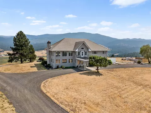 4216 S Owl Ln, Greenacres, WA 99016