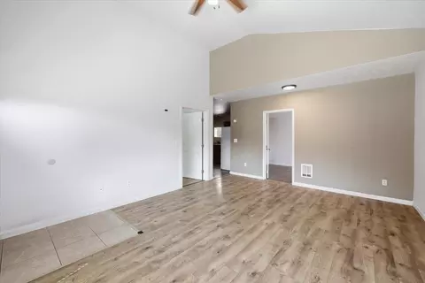 Living - 2929 E Jackson Ave, Spokane, WA 99207 photo 5 of 6