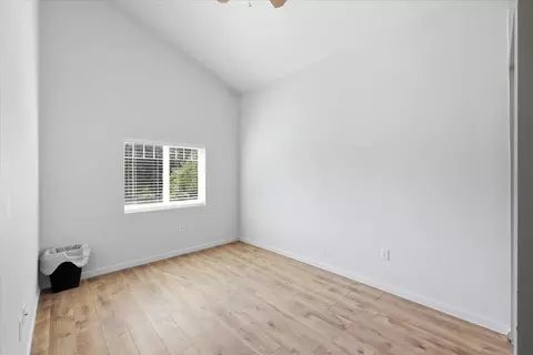 Bedroom - 2929 E Jackson Ave, Spokane, WA 99207 photo 2 of 3