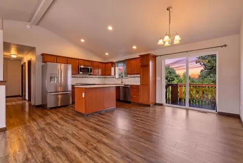 Living - 7919 E Central Ave, Spokane, WA 99217 photo 1 of 5