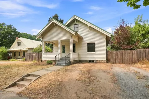 317 S Spokane Ave, Newport, WA 99156