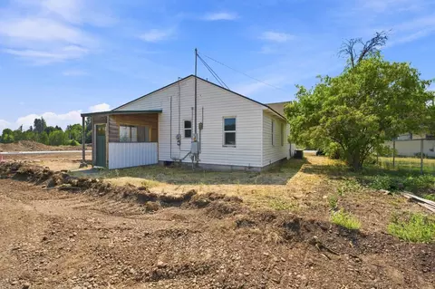 Exterior - 9809 E Upriver Dr, Spokane, WA 99206 photo 3 of 3