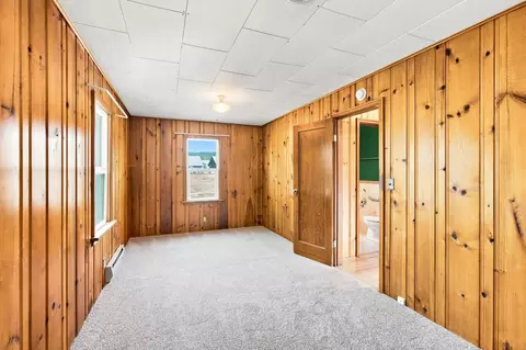 Bedroom - 9809 E Upriver Dr, Spokane, WA 99206 photo 1 of 3