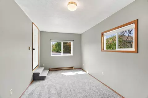 Bedroom - 9809 E Upriver Dr, Spokane, WA 99206 photo 3 of 3