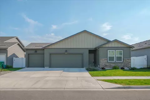 8505 W Red Ave, Cheney, WA 99004