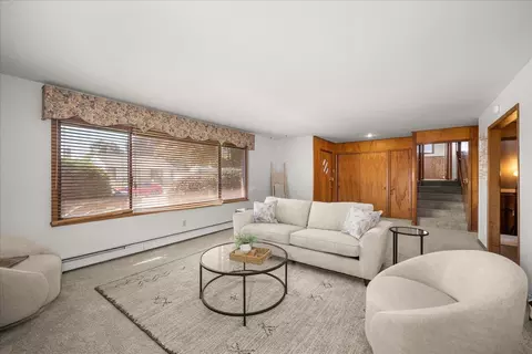 Living - 821 E Broad St, Spokane, WA 99207 photo 2 of 3