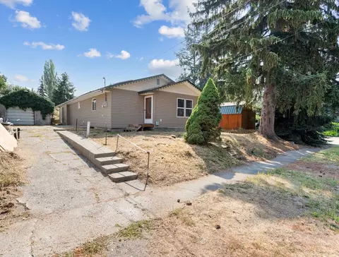 505 W Mccoy St, Oakesdale, WA 99158