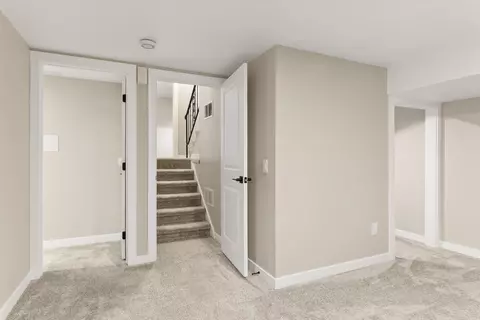 Entry Way - 612 E Roundtable Cir, Spokane, WA 99218 photo 8 of 8