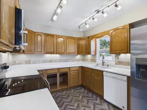Other - 517 E Longfellow Ave, Spokane, WA 99207 photo 15 of 34
